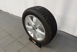 harmaa Audi Q4 e-tron 2023 kuva 10.