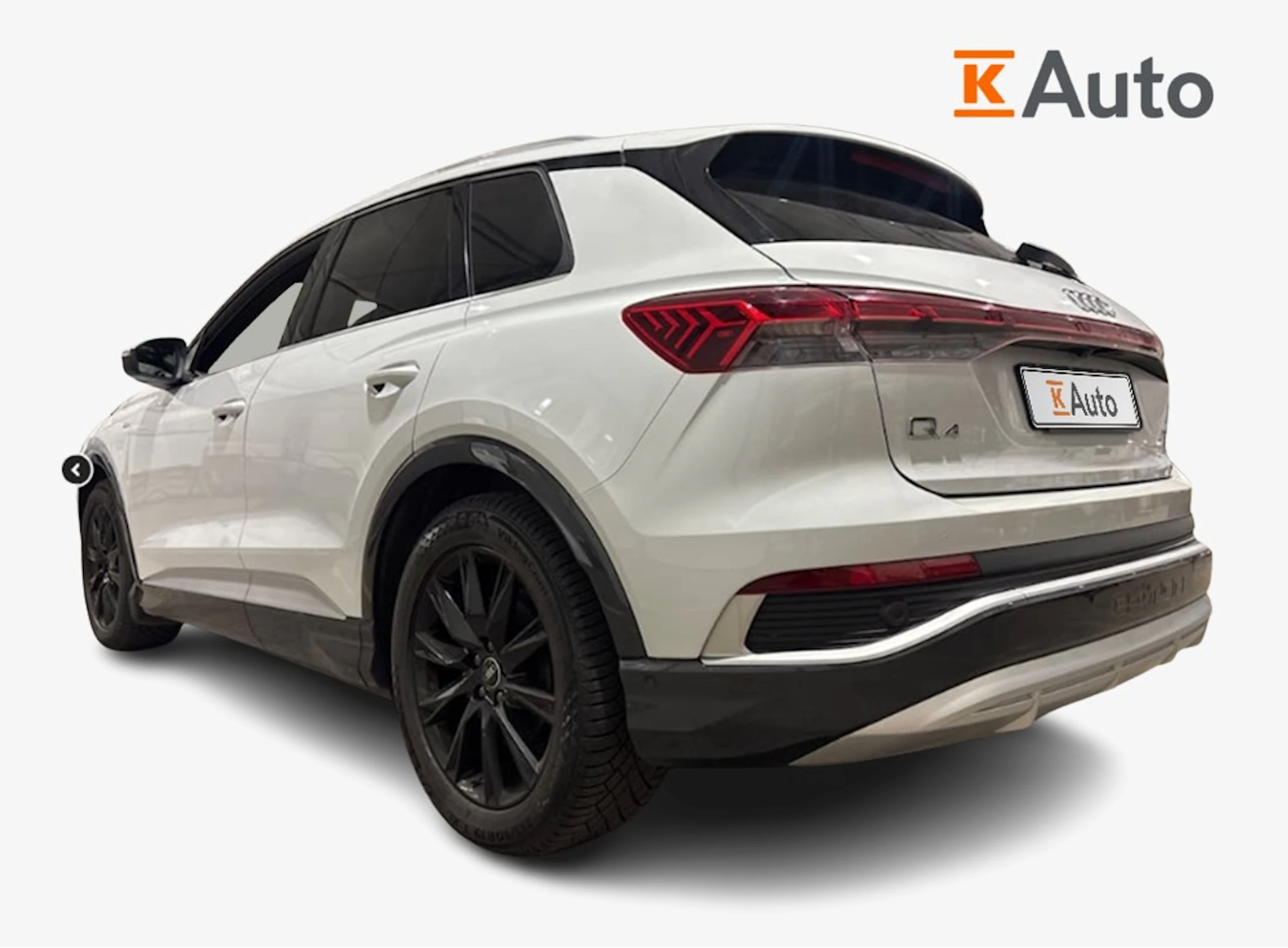 valkoinen Audi Q4 e-tron 2023 kuva 2.