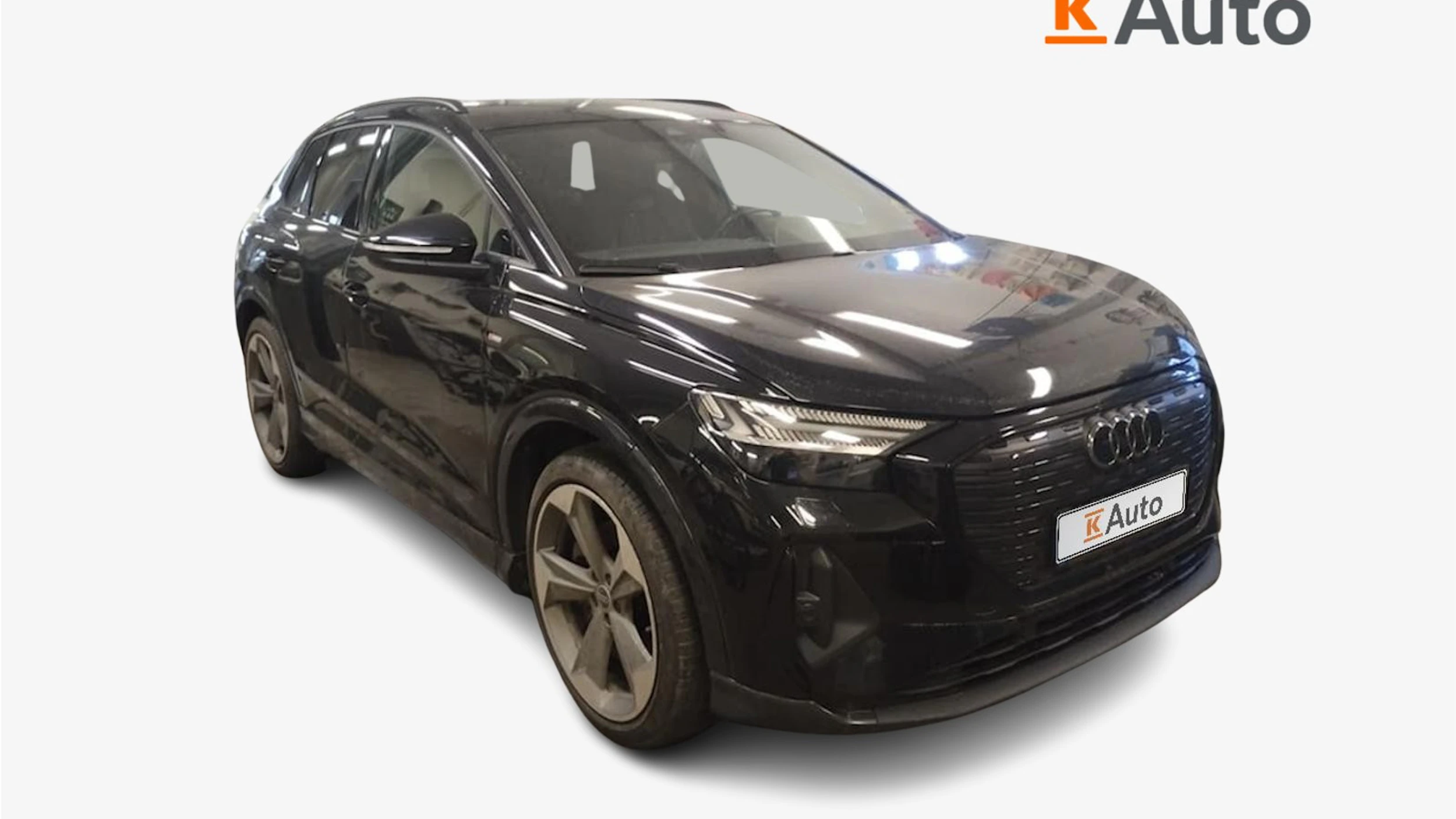 met. musta Audi Q4 e-tron 2023 kuva 1.
