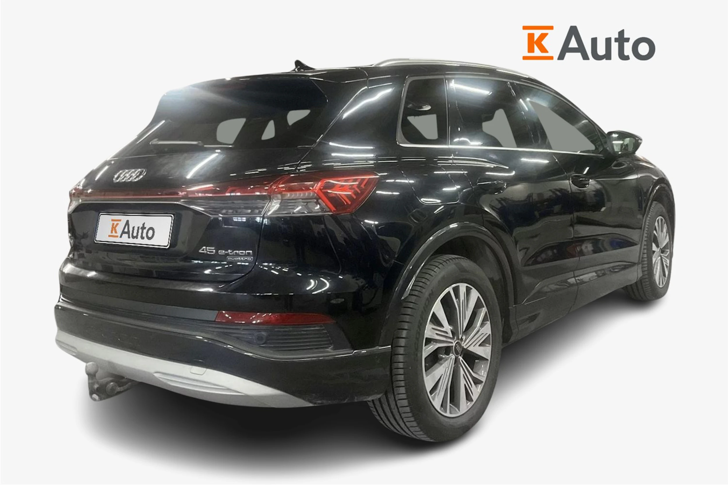 met. musta Audi Q4 e-tron 2023 kuva 2.