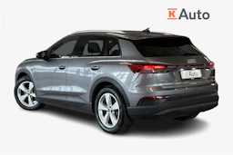 harmaa Audi Q4 e-tron 2023 kuva 2.