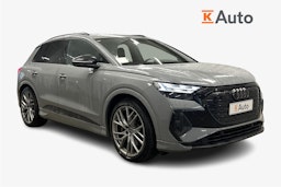 harmaa Audi Q4 e-tron 2023 kuva 1.