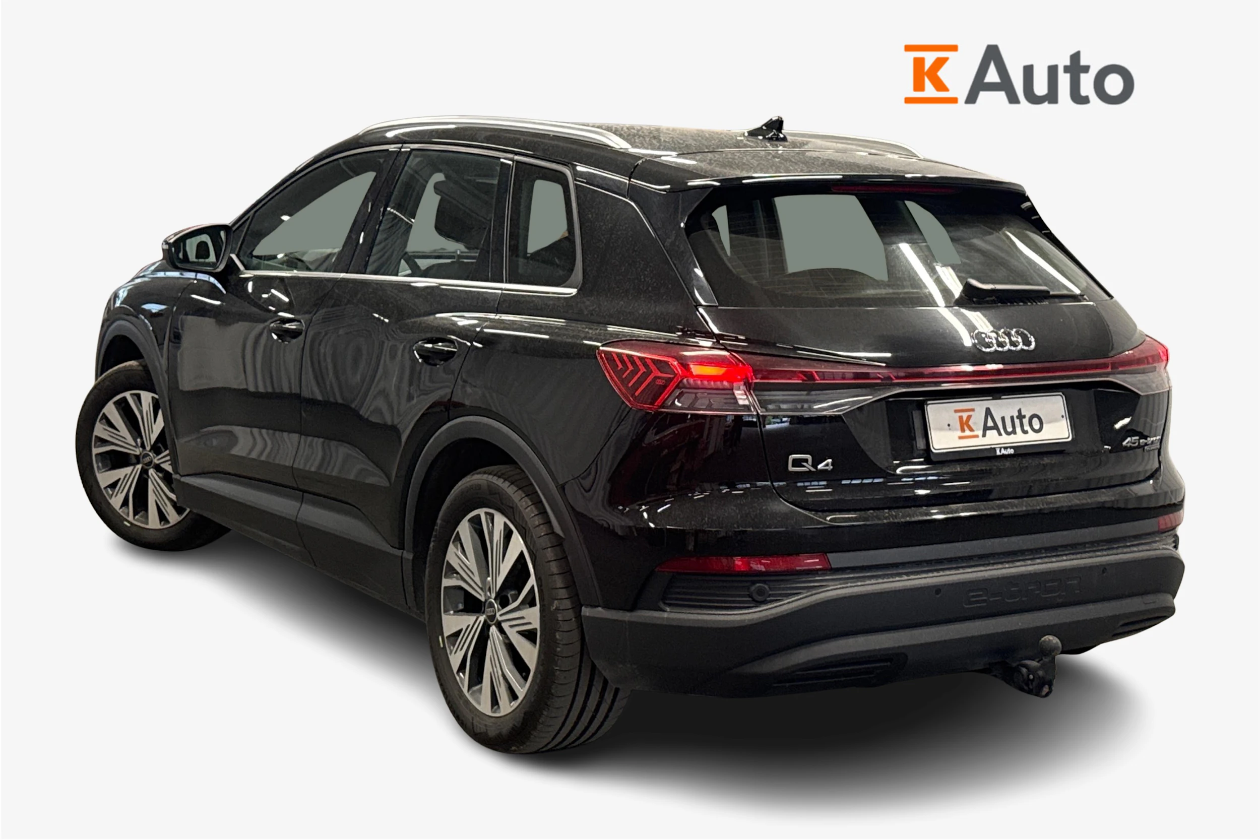 musta Audi Q4 e-tron 2023 kuva 2.