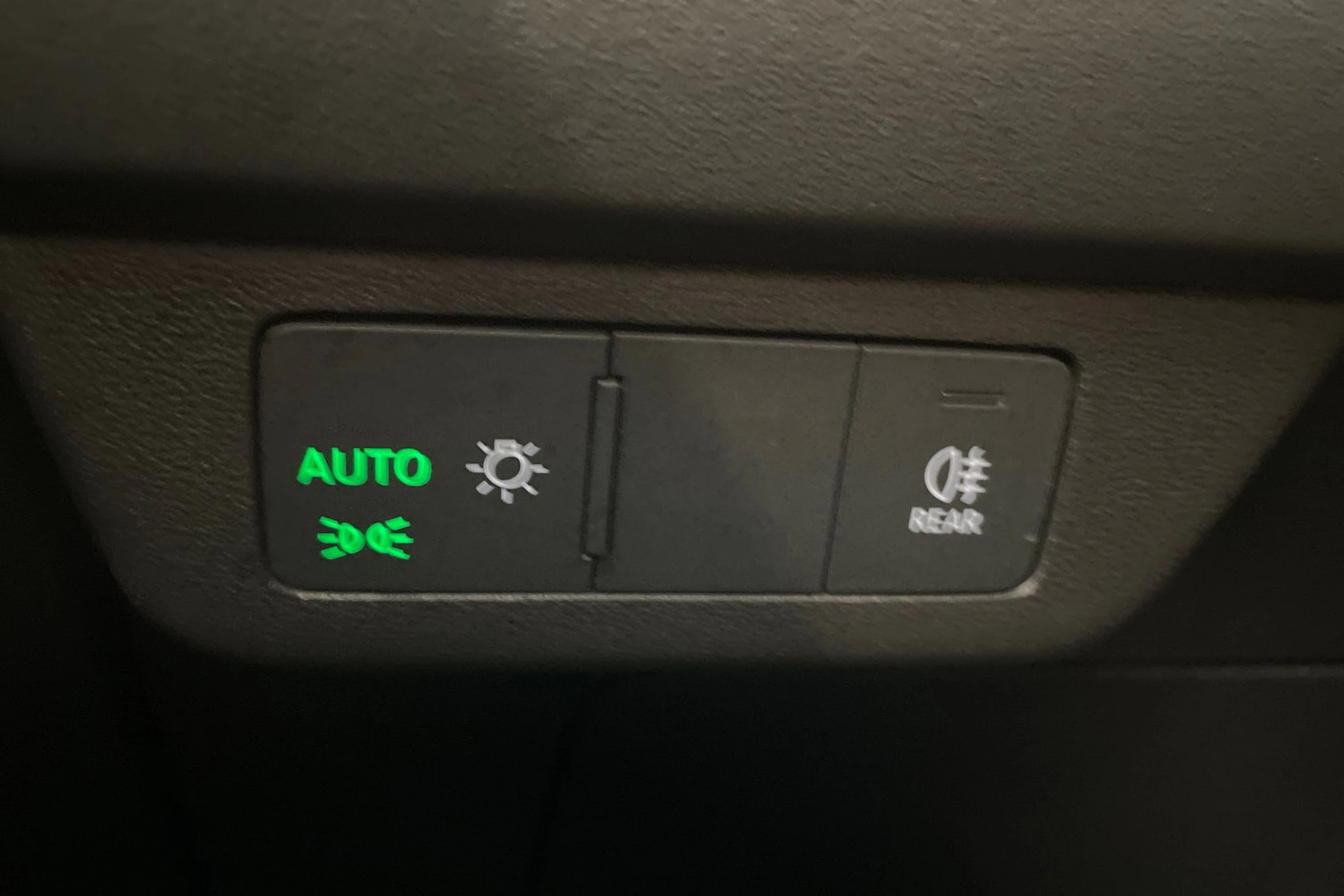 musta Audi Q4 e-tron 2023 kuva 21.