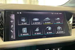 musta Audi Q4 e-tron 2023 kuva 25.