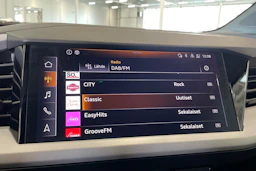 musta Audi Q4 e-tron 2023 kuva 26.