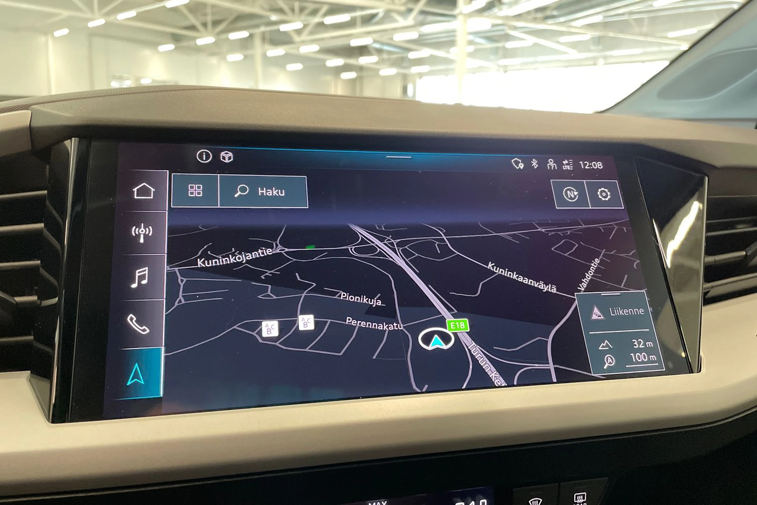 musta Audi Q4 e-tron 2023 kuva 29.