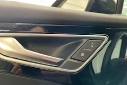 musta Audi Q4 e-tron 2023 kuva 41.