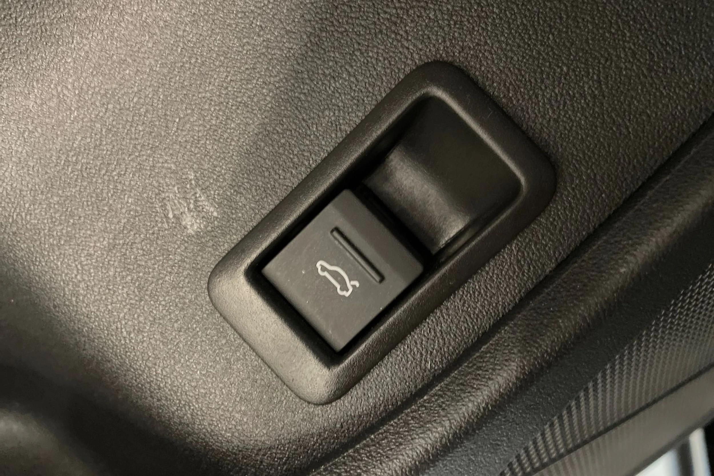 musta Audi Q4 e-tron 2023 kuva 42.
