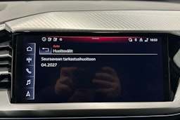 valkoinen Audi Q4 e-tron 2023 kuva 28.