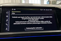 sininen Audi Q4 e-tron 2023 kuva 20.