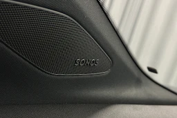 sininen Audi Q4 e-tron 2023 kuva 29.