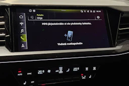 met. harmaa Audi Q4 e-tron 2023 kuva 29.