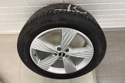 sininen Audi Q4 e-tron 2023 kuva 10.