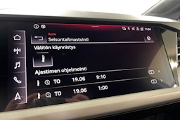 valkoinen Audi Q4 e-tron 2023 kuva 23.