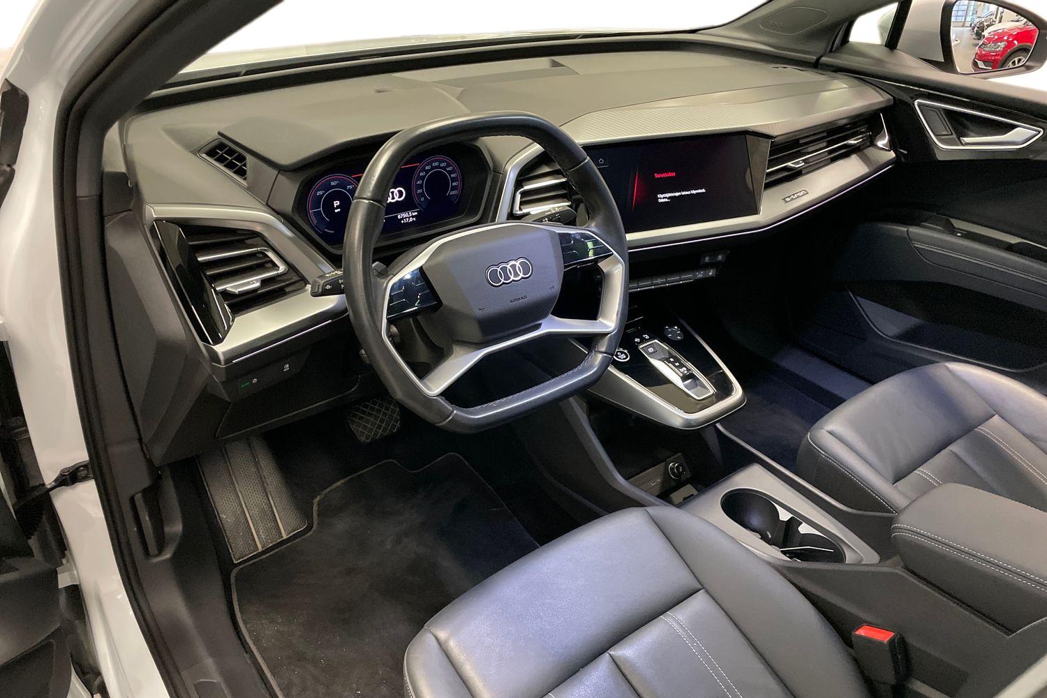 Audi Q4 e-tron SUV 45 e-tron quattro 2023, kuva 6/27