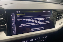 Harmaa Audi Q4 e-tron 2023 kuva 16.