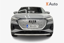 harmaa Audi Q4 e-tron 2023 kuva 5.