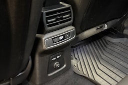 harmaa Audi Q4 e-tron 2023 kuva 17.