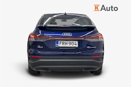 sininen Audi Q4 e-tron 2023 kuva 3.