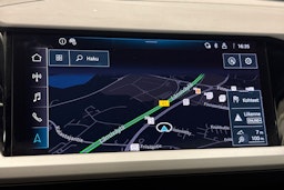 sininen Audi Q4 e-tron 2023 kuva 28.