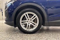 sininen Audi Q4 e-tron 2023 kuva 37.