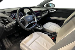 musta Audi Q4 e-tron 2023 kuva 3.