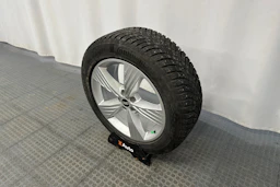 musta Audi Q4 e-tron 2023 kuva 10.