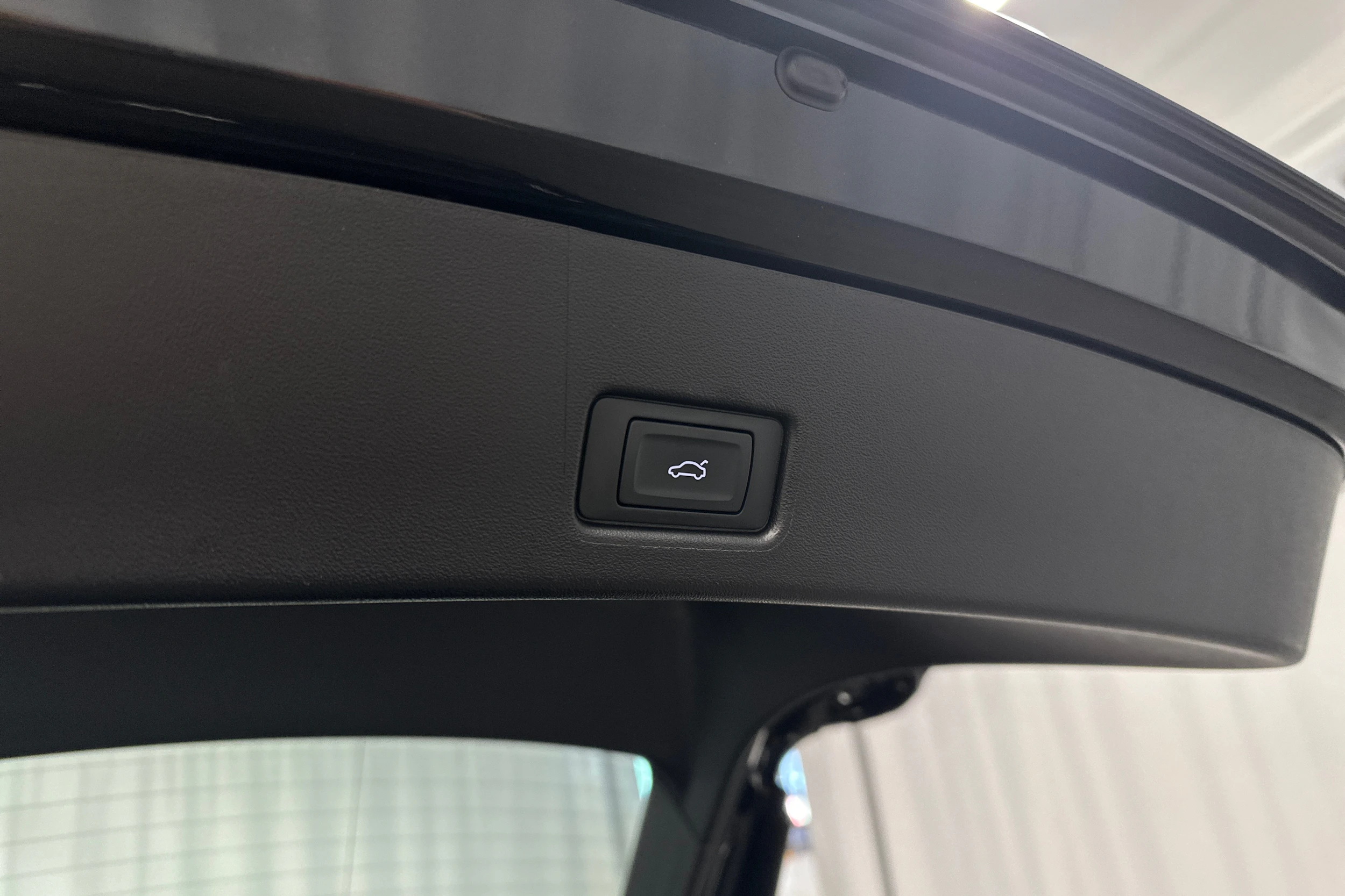 musta Audi Q4 e-tron 2023 kuva 30.