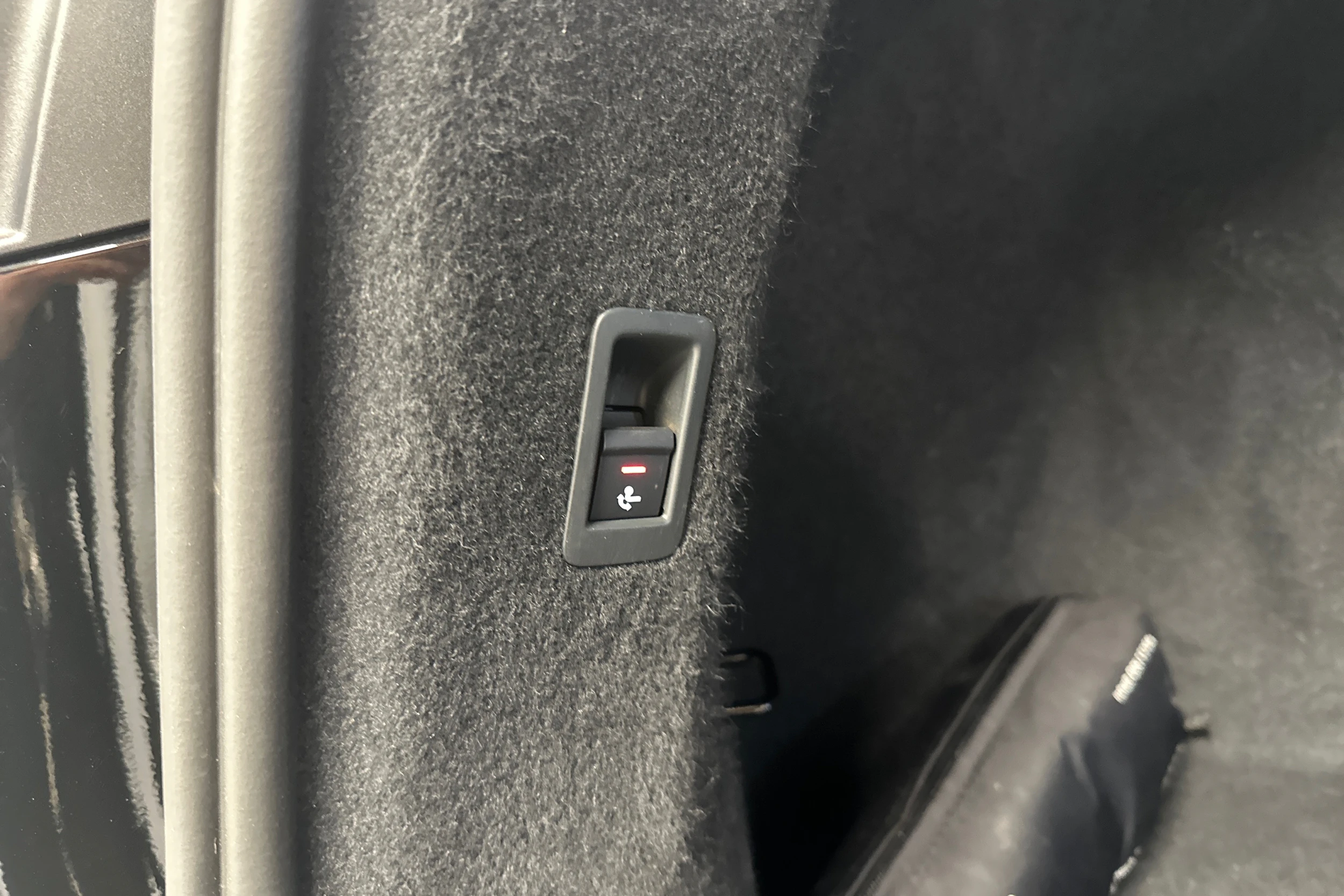 musta Audi Q4 e-tron 2023 kuva 31.