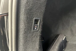 musta Audi Q4 e-tron 2023 kuva 31.