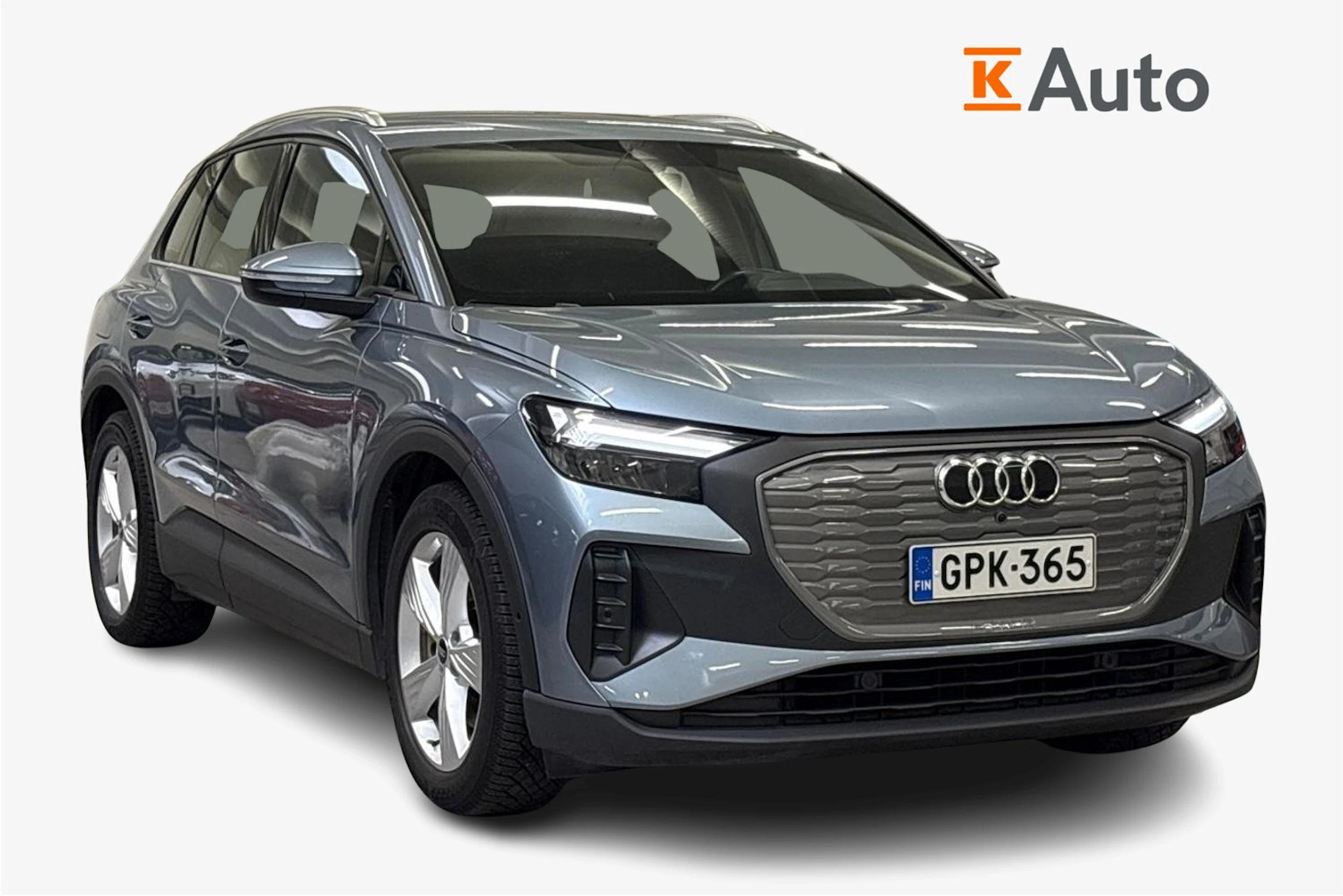 sininen Audi Q4 e-tron 2023 kuva 1.