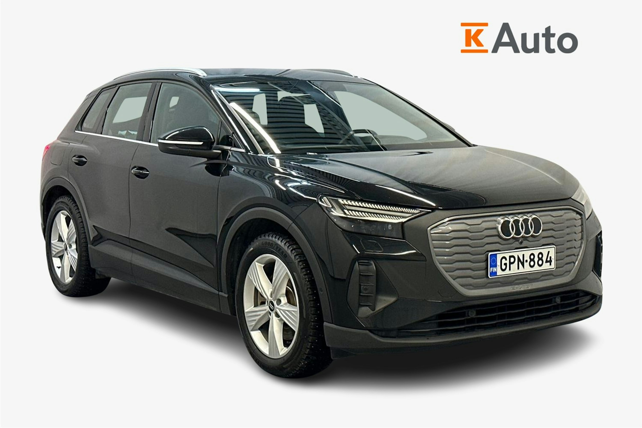 musta Audi Q4 e-tron 2023 kuva 1.
