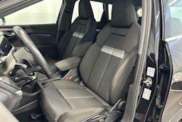 musta Audi Q4 e-tron 2023 kuva 16.