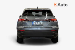 sininen Audi Q4 e-tron 2023 kuva 3.