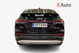 musta Audi Q4 e-tron 2023 kuva 4.