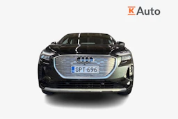 musta Audi Q4 e-tron 2023 kuva 5.
