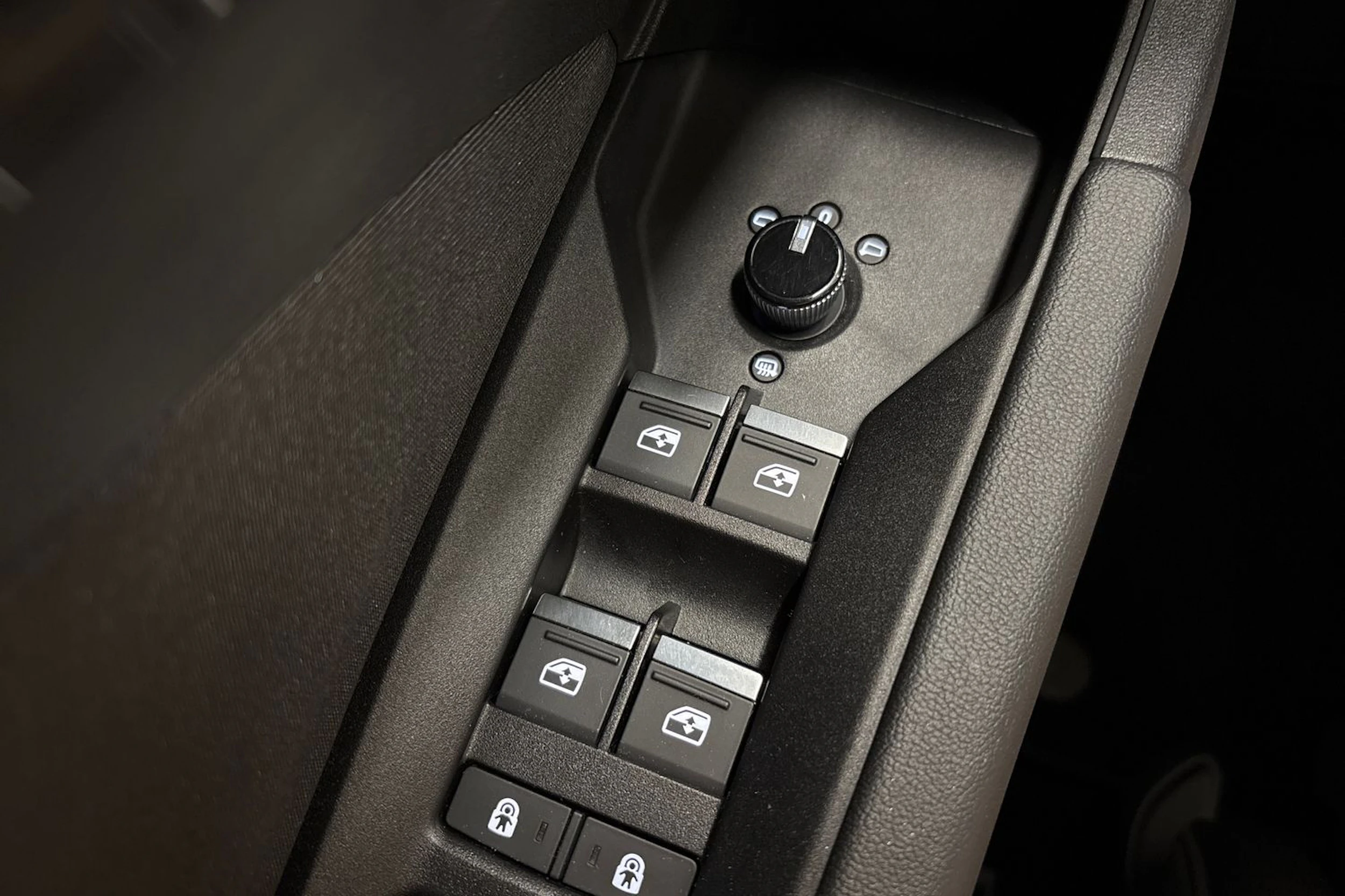 musta Audi Q4 e-tron 2023 kuva 16.