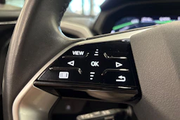 musta Audi Q4 e-tron 2023 kuva 17.