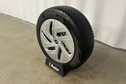 harmaa Audi Q4 e-tron 2023 kuva 12.