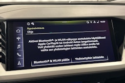 harmaa Audi Q4 e-tron 2023 kuva 24.