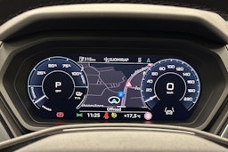 sininen Audi Q4 e-tron 2023 kuva 15.
