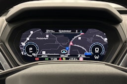 sininen Audi Q4 e-tron 2023 kuva 16.
