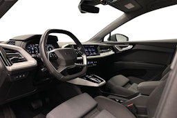 harmaa Audi Q4 e-tron 2023 kuva 7.