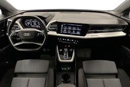 harmaa Audi Q4 e-tron 2023 kuva 9.
