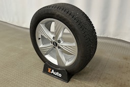 harmaa Audi Q4 e-tron 2023 kuva 13.