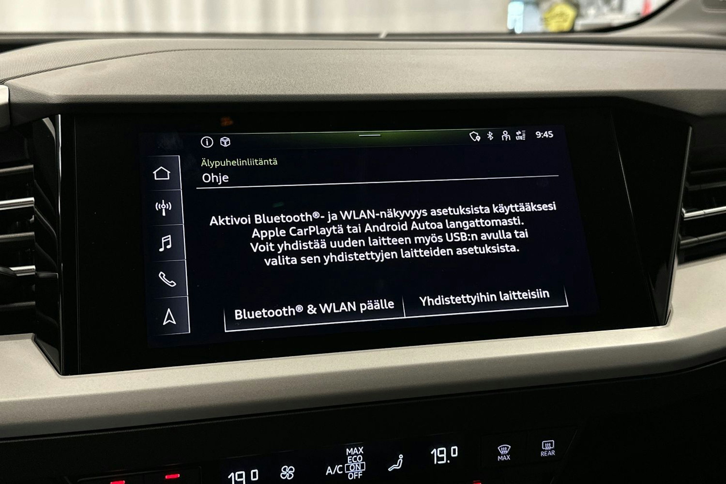 harmaa Audi Q4 e-tron 2023 kuva 25.