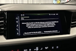 harmaa Audi Q4 e-tron 2023 kuva 25.