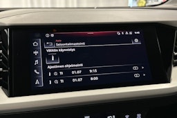 harmaa Audi Q4 e-tron 2023 kuva 26.