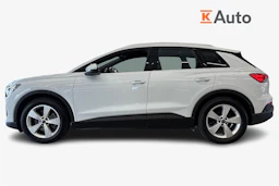 valkoinen Audi Q4 e-tron 2023 kuva 5.